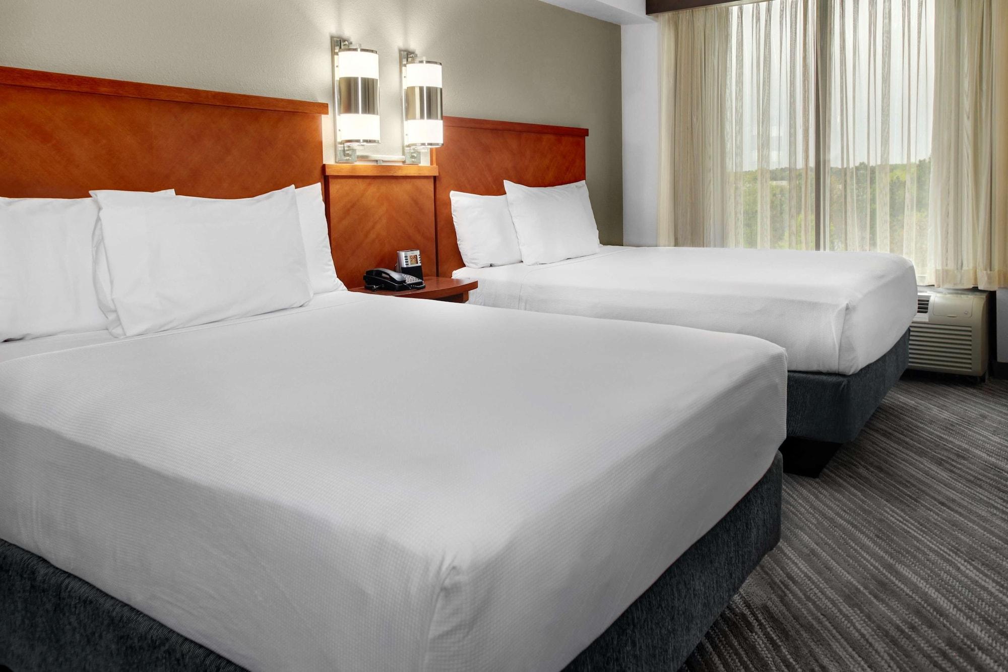 Hyatt Place Louisville-East Eksteriør billede