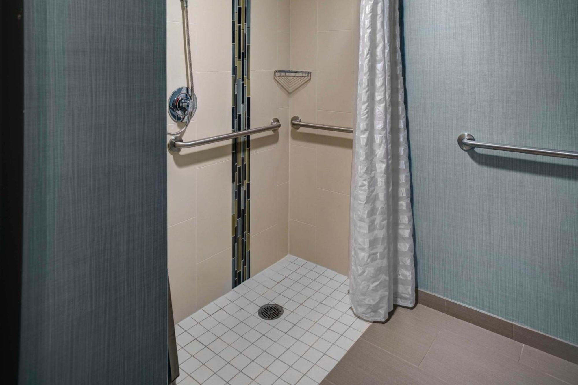 Hyatt Place Louisville-East Eksteriør billede