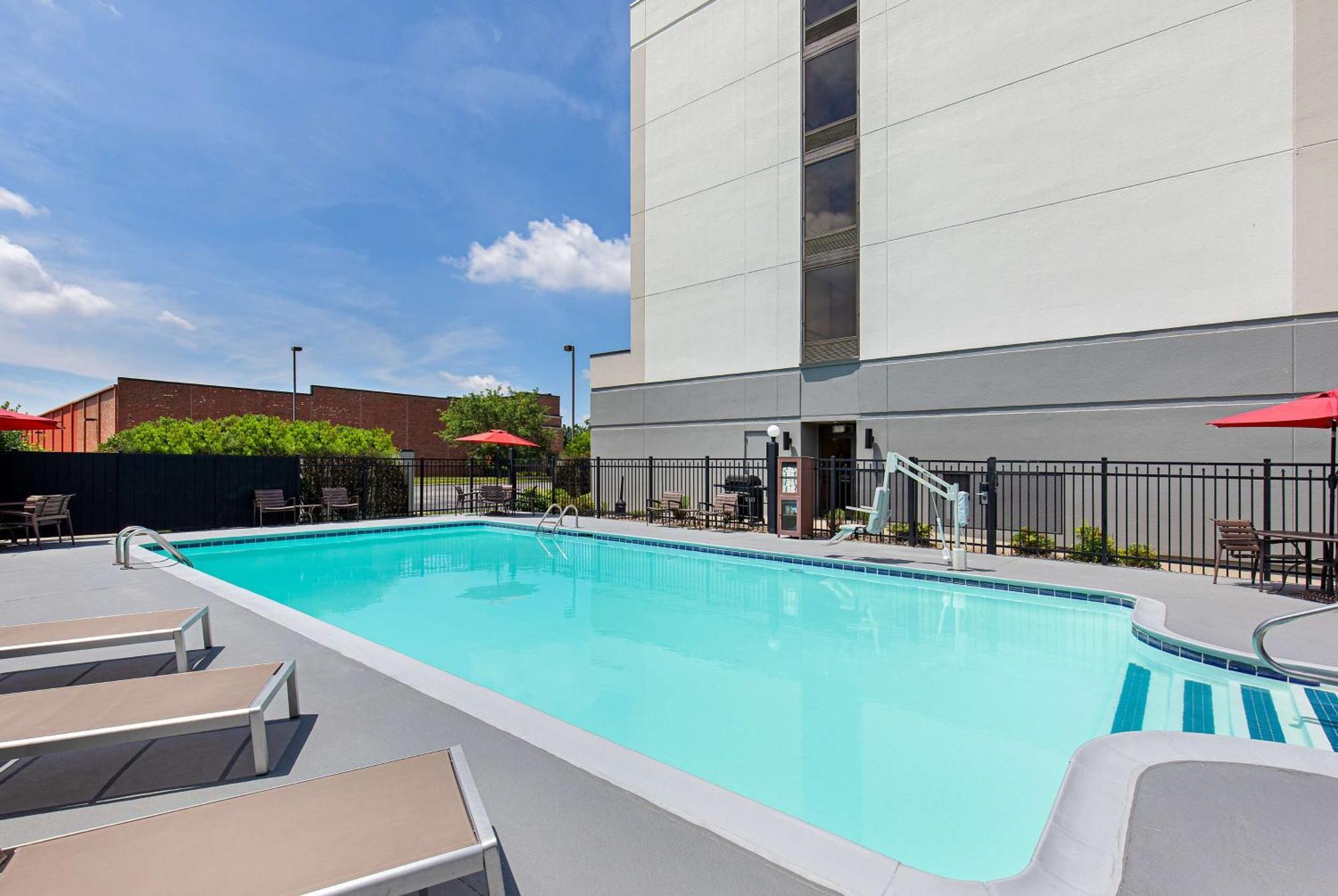 Hyatt Place Louisville-East Eksteriør billede