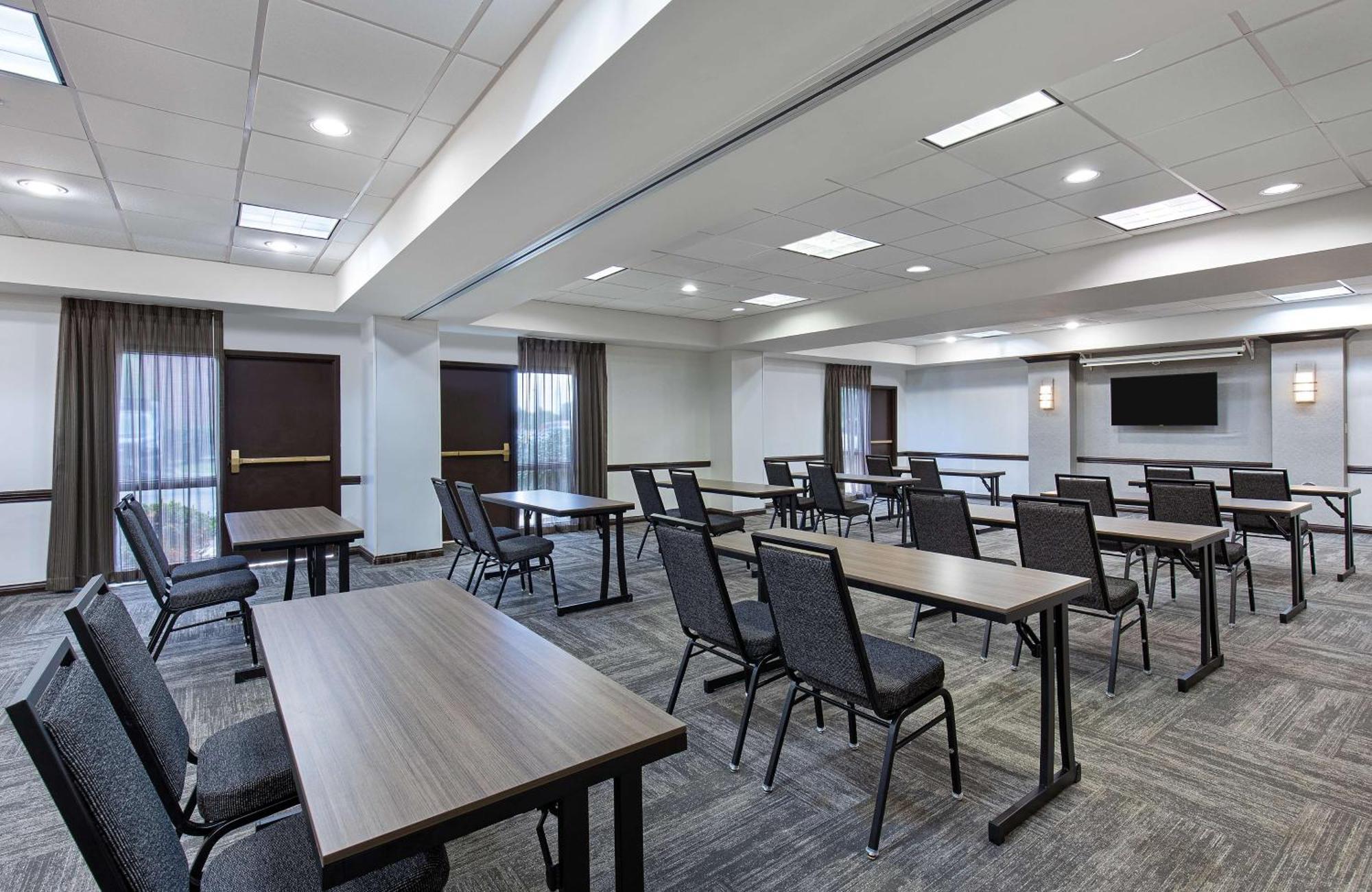 Hyatt Place Louisville-East Eksteriør billede